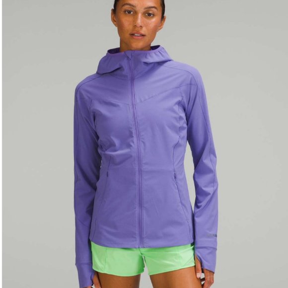 lululemon athletica Jackets & Blazers - NWT Lululemon Mist Over Windbreaker